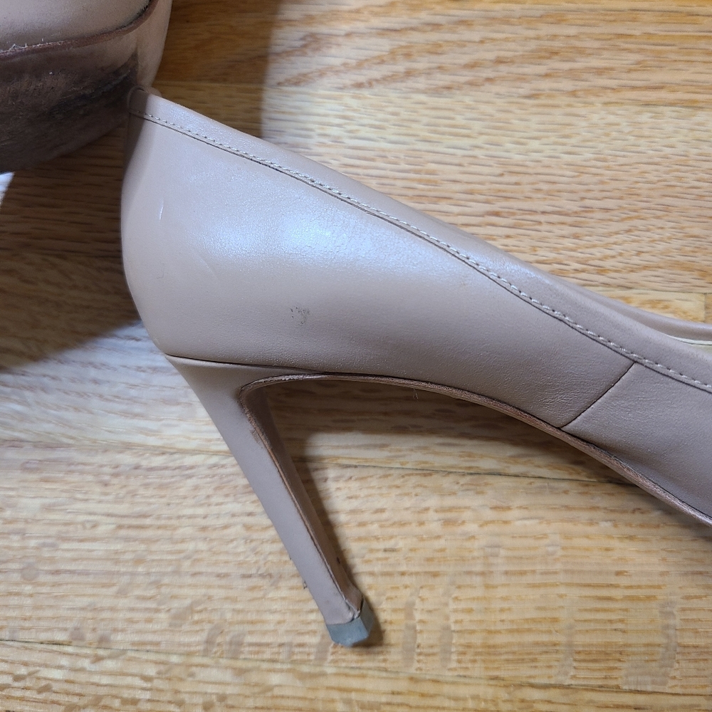 Brian Atwood 8M Nude Malika Heels - Picture 4 of 11